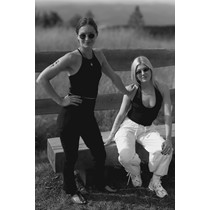 Menschen | Rebecca & Sophia Kandel II
                    