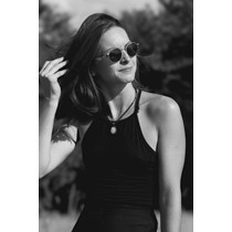 Menschen | Rebecca & Sophia Kandel II
                    